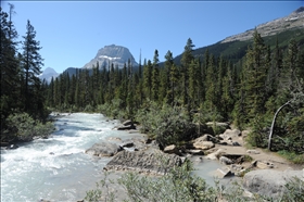 Takakkaw Falls